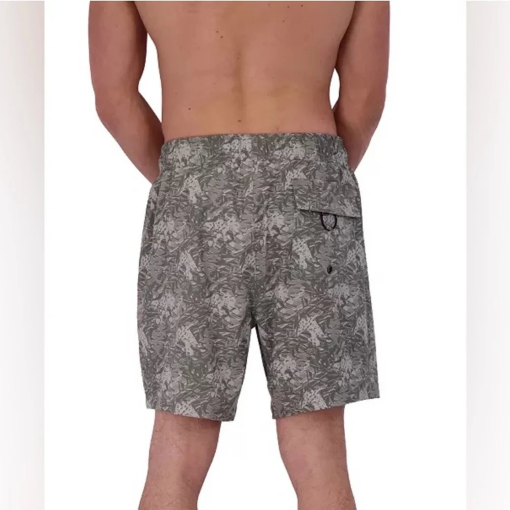 Men's Spyder Swim Trunks, 7” inseam, Size XL extra large, gray pattern swimsuit
